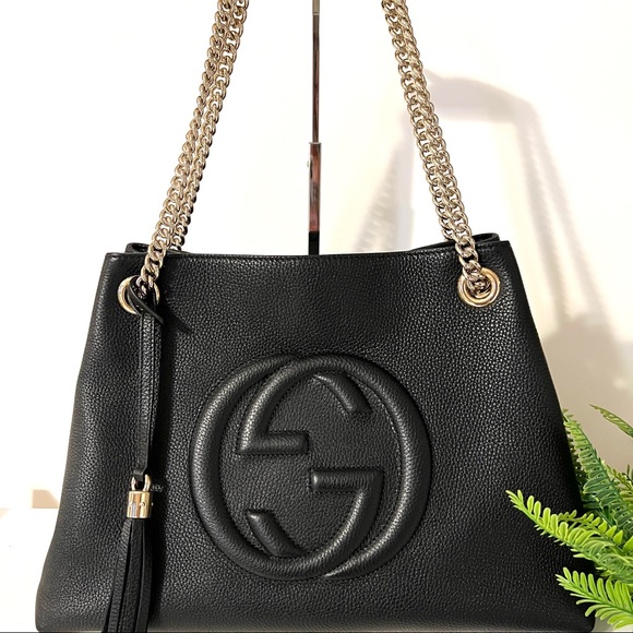 Gucci Handbags - GUCCI Pebbled Leather Soho Chain Shoulder Handbag Black